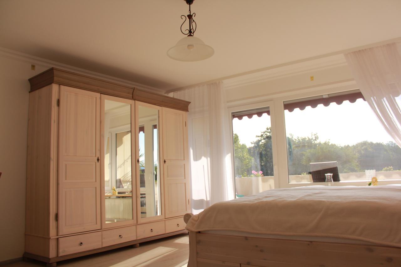 Mariaprimavera Apartment Am Kurpark Mit Schwarzwaldblick * * * * Bad Krozingen Ngoại thất bức ảnh