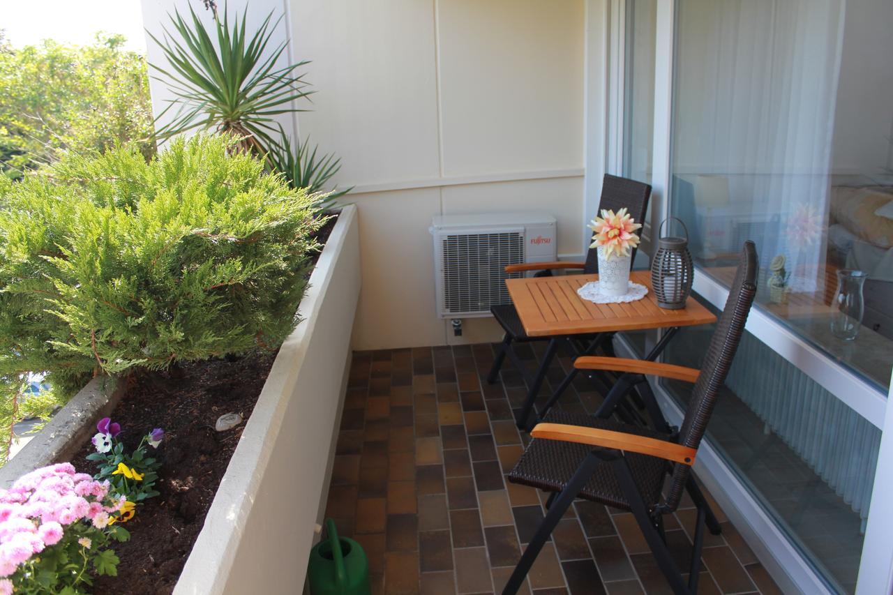 Mariaprimavera Apartment Am Kurpark Mit Schwarzwaldblick * * * * Bad Krozingen Ngoại thất bức ảnh
