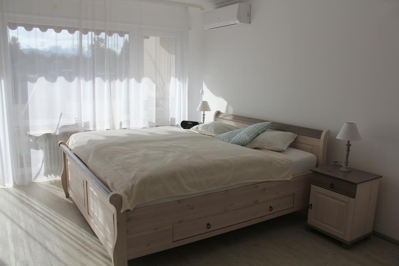 Mariaprimavera Apartment Am Kurpark Mit Schwarzwaldblick * * * * Bad Krozingen Ngoại thất bức ảnh